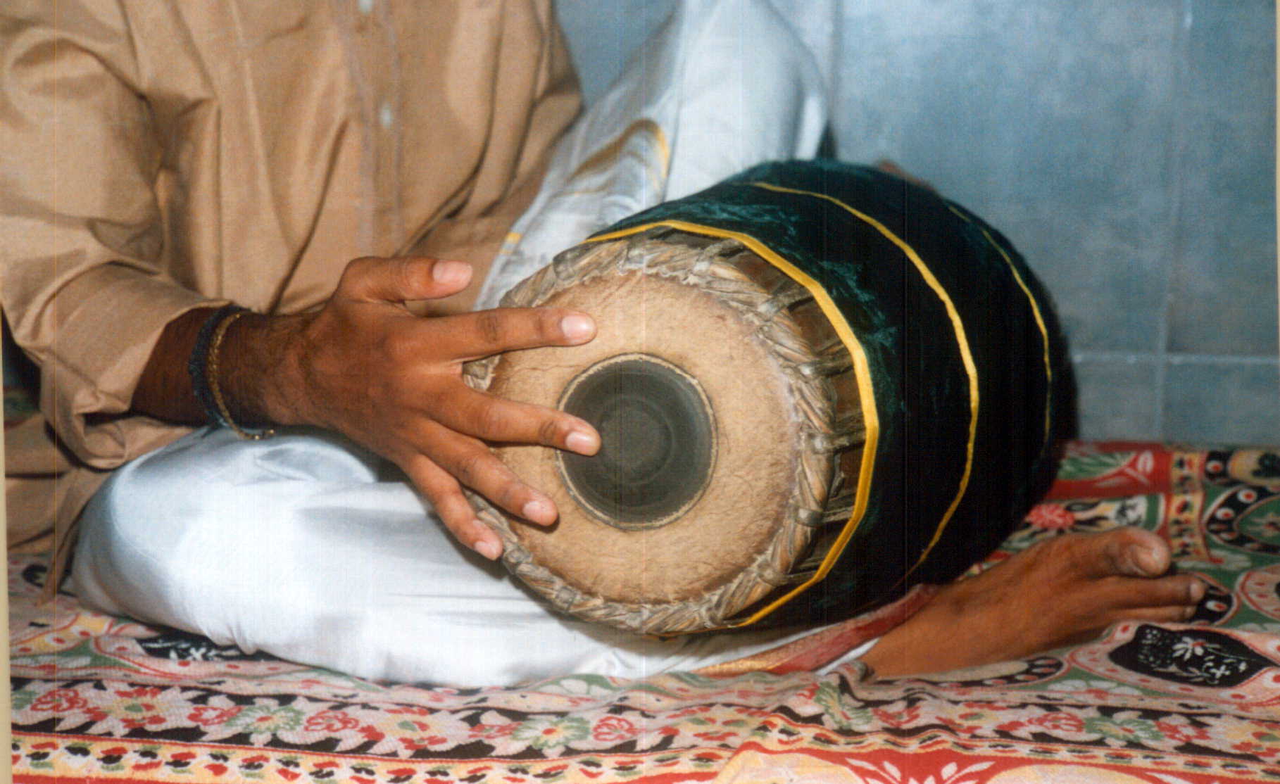 Nam stroke Palani style mridangam - middle finger support technique from Palani M. Subramania Pillai school